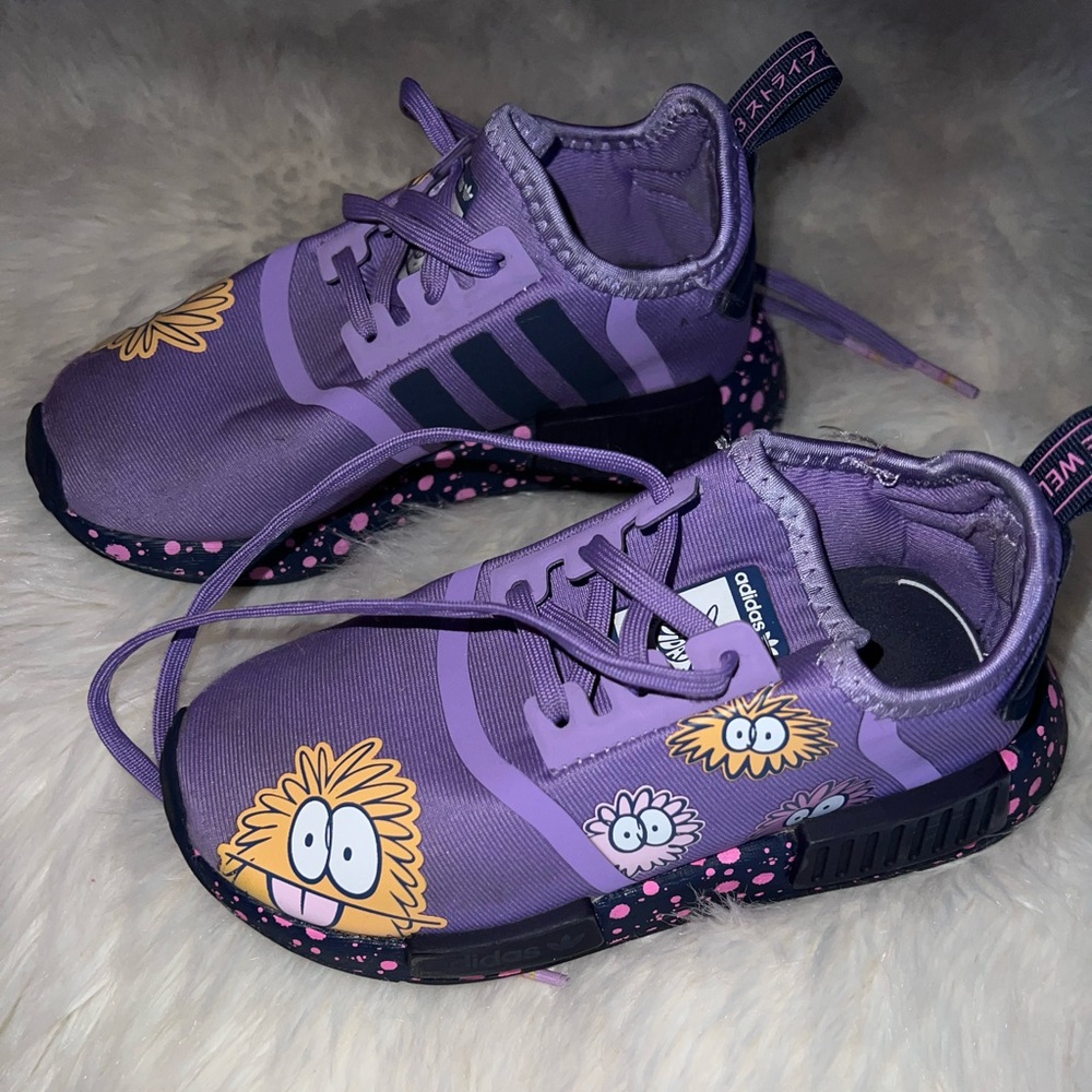 Kids adidas size 12 preschool size